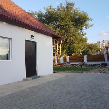 Ethnic House In Town Center Βίλα Cahul Εξωτερικό φωτογραφία